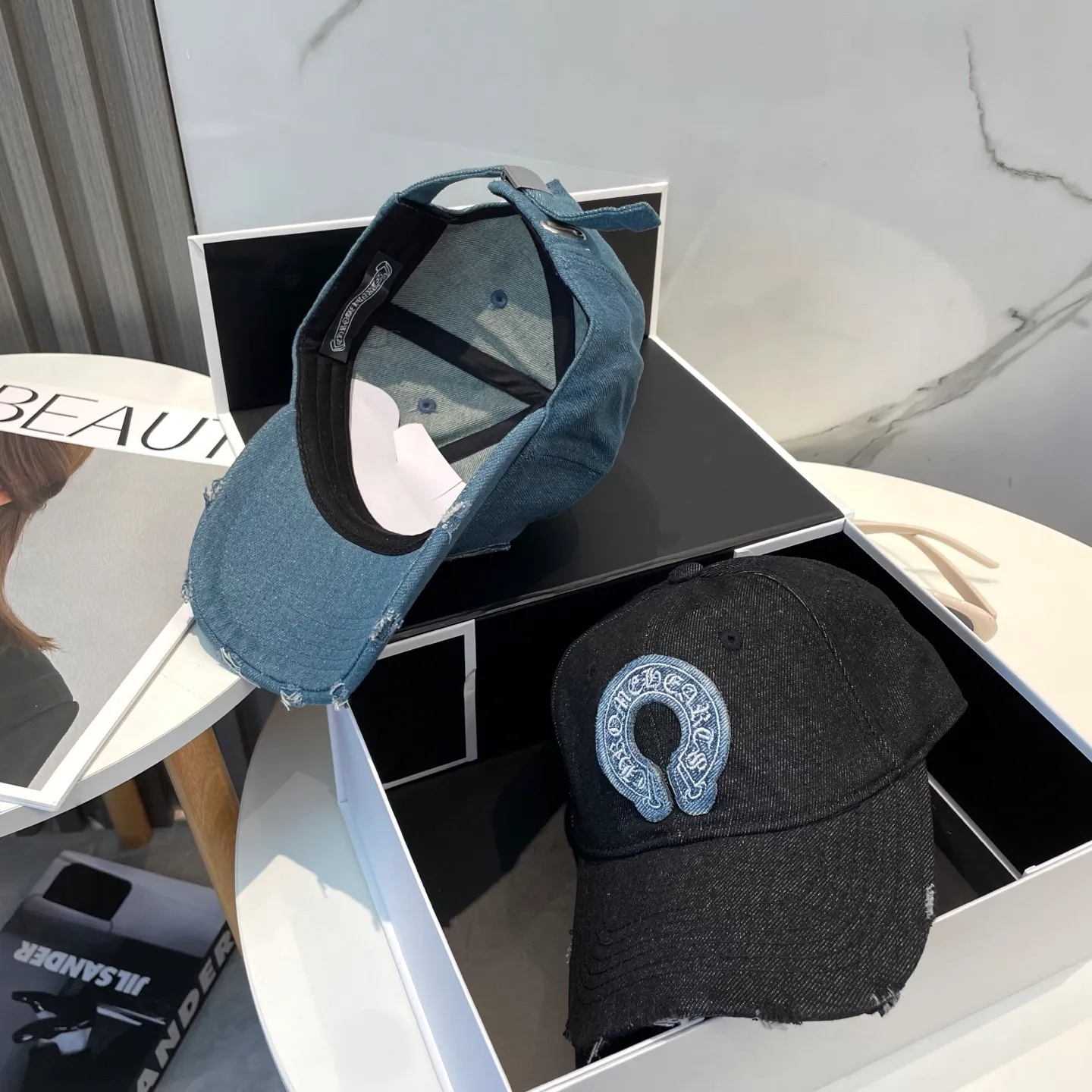 P70 Croxin's new high-quality washed denim baseball cap, high-end customized version! The same style as the internet celebrity fashion blogger! Wall crack recommended! Great quality! Head circumference 57cm